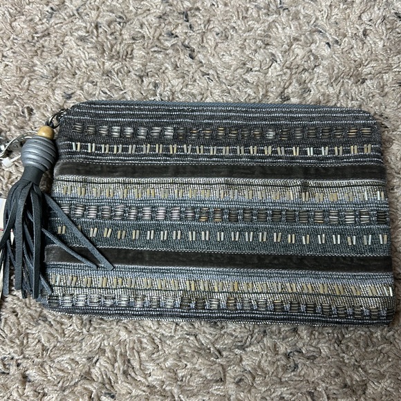 TOMS Sightsee Beaded Pouch NWT - Picture 2 of 7